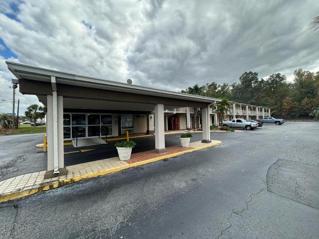 Heritage Inn ミリッジビル エクステリア 写真